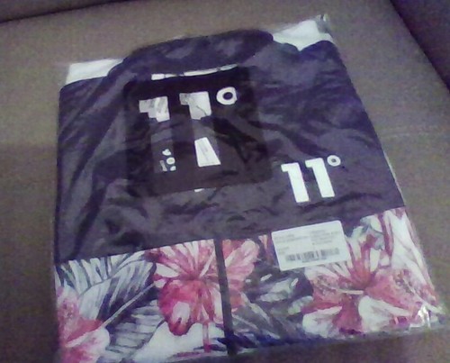 Bnwt degrees floral panel - degrees,