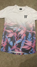 11 Degrees T-shirt Size XL